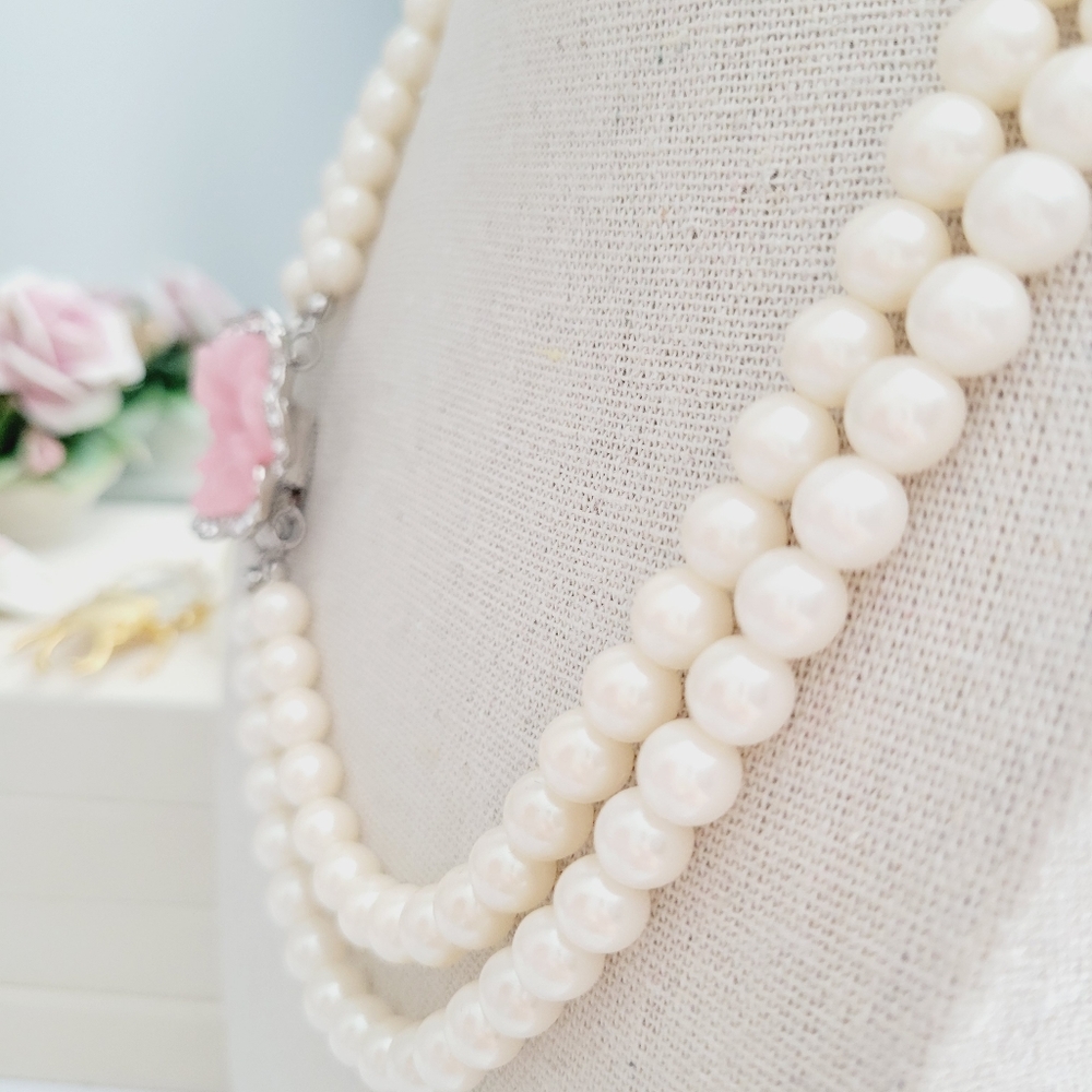 VINTAGE KLJ pink pansy double strand faux pearl necklace and earrings set - Picture 8 of 14